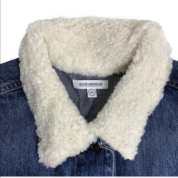Good American Sherpa Collar Boyfriend Denim Jacket NEW - Picture 4 of 9